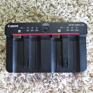 Canon Battery Charger LC-E19 (NEW)